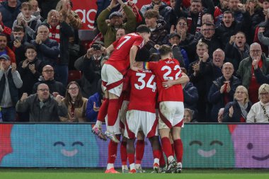 Nottingham Ormanı 'ndan Chris Wood 30 Kasım 2024' te İngiltere 'nin Nottingham kentinde oynanan Premier League maçı Nottingham Forest-Ipswich Town maçında 1-0' lık galibiyetini kutluyor.