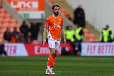 Blackpool 'dan Matthew Pennington 1 Aralık 2024' te Birleşik Krallık 'ın Bloomfield Road kentinde oynanan Blackpool-Birmingham maçında ikinci tur karşılaşmasında