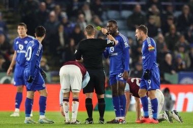 Leicester City 'den Boubakary Soumar, Premier League maçında hakem Josh Smith tarafından King Power Stadyumu' nda Leicester City - West Ham United maçında sarı kart gösterildi.