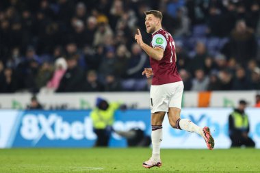 West Ham United takımından Niclas Fllkrug, 3 Aralık 2024 'te King Power Stadyumu' nda oynanan Premier League maçında 3-1 'lik galibiyetini kutluyor.