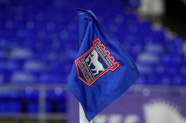 Premier Lig maçı sırasında Ipswich Town, Ipswich Road, Ipswich, İngiltere 'de Crystal Palace' a karşı köşe bayrağı, 3 Aralık 2024
