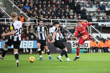 Liverpool 'dan Alexis Mac Allister, 4 Aralık 202' de İngiltere 'nin Newcastle kentindeki St. James' Park 'ta oynanan Premier League maçı Newcastle United' a karşı Liverpool maçında gol attı.
