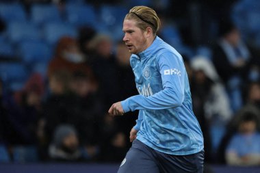 Manchester City 'den Kevin De Bruyne Premier League maçı sırasında Manchester City - Nottingham Forest maçında Etihad Stadyumu, Manchester, İngiltere, 4 Aralık 2024