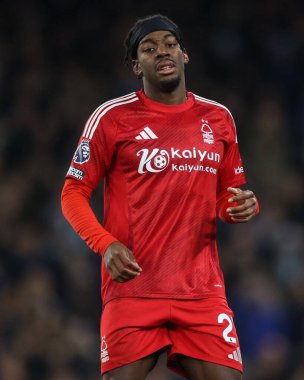 Nottingham Ormanı 'ndan Anthony Elanga Premier League maçı sırasında Manchester City, Etihad Stadyumu' nda Nottingham Forest 'a karşı 4 Aralık 2024