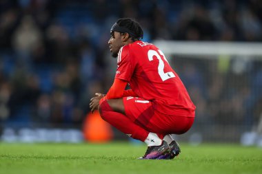 Nottingham Ormanı 'ndan Anthony Elanga, Premier League maçının sonunda Manchester City, Etihad Stadyumu' nda Nottingham Ormanı 'na karşı 4 Aralık 2024' te oynanan maçta üzüntüye boğuldu.