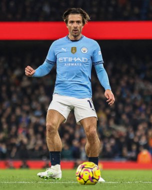 Manchester City - Nottingham Forest Premier League maçı sırasında Manchester City maçında Jack Grealish Etihad Stadyumu, Manchester, İngiltere, 4 Aralık 2024