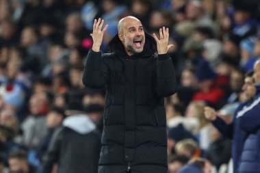 Manchester City 'nin teknik direktörü Manchester City, Etihad Stadyumu' nda oynanan Premier League maçında tepki gösterdi.