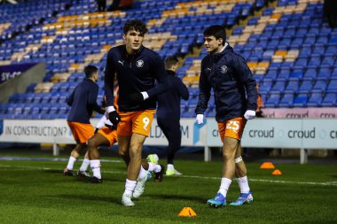 Blackpool 'dan Kyle Joseph, 4 Aralık 2024' te İngiltere 'nin Croud Meadow kentinde oynanan Sky Bet Ligi 1 maçı öncesinde oynanan ısınma maçında...