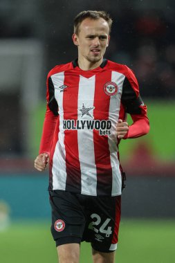 Brentford 'dan Mikkel Damsgaard Premier League maçı sırasında Brentford Newcastle United' a karşı Gtech Community Stadyumu, Londra, İngiltere, 7 Aralık 2024