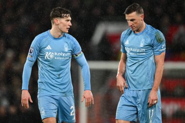 Nottingham Ormanı 'ndan Ryan Yates, Premier League maçında Nottingham Ormanı' ndan Chris Wood ile Old Trafford, Manchester, İngiltere 'de 7 Aralık 2024' te oynanan karşılaşmada konuştu.