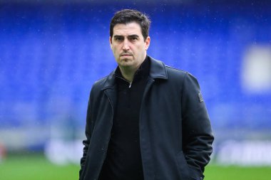 AFC Bournemouth takımından Andoni Iraola, 8 Aralık 2024 tarihinde Ipswich Town ile Bournemouth arasında oynanan Premier League maçı öncesinde Portman Road 'a geldi.