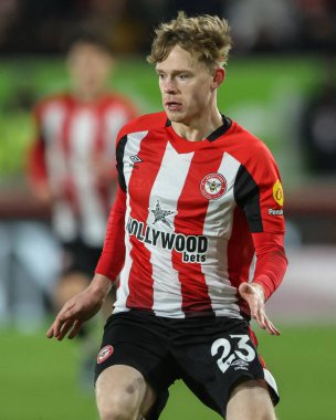 Brentford 'dan Keane Lewis-Potter Premier League maçında Brentford Newcastle United' a karşı Gtech Community Stadyumu, Londra, İngiltere, 7 Aralık 2024