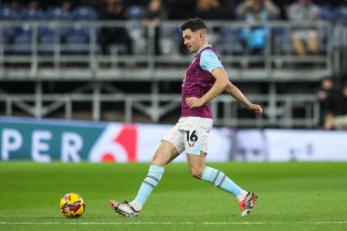 Burnley 'den John Egan 6 Aralık 2024' te Burnley 'nin Middlesbrough' a karşı oynadığı Turf Moor, Burnley 'deki Sky Bet Şampiyonası maçında pas attı.