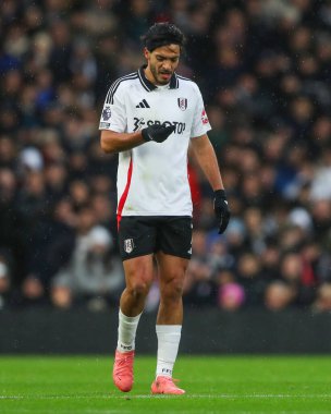 Fulham takımından Ral Jimnez Premier League maçında Fulham, Arsenal 'e karşı Craven Cottage, Londra, İngiltere, 8 Aralık 2024