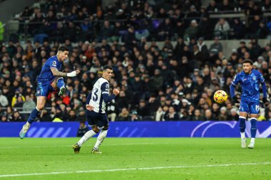 Chelsea 'den Enzo Fernnndez Premier Lig maçında Tottenham Hotspur' un Chelsea 'ye karşı oynadığı Tottenham Hotspur Stadyumu' nda 8 Aralık 2024 'te 2-3 berabere kaldı.