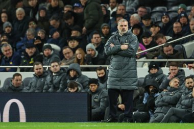 Tottenham Hotspur 'un Ange Postecoglou Müdürü Premier Lig maçı sırasında Tottenham Hotspur Chelsea' ye karşı Tottenham Hotspur Stadyumu, Londra, İngiltere, 8 Aralık 2024