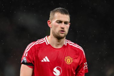 Manchester United ile Nottingham Forest arasındaki Premier League maçı sırasında Manchester United 'tan Matthijs de Ligt, Old Trafford, Manchester, İngiltere, 7 Aralık 2024