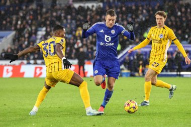 Brighton & Hove Albion 'dan Pervis Estupin, Leicester City' den Jamie Vardy 'yi 8 Aralık 2024' te King Power Stadyumu 'nda Leicester City - Brighton ve Hove Albion maçında yendi.