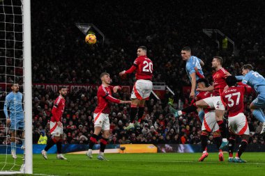 Nottingham Ormanı 'ndan Nikola Milenkovi Premier Lig maçında Manchester United ve Nottingham Forest maçında 7 Aralık 2024 tarihinde Old Trafford, Manchester, İngiltere' de 0-1 'lik skorla gol attı.