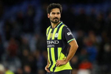 Manchester City 'den Ilkay Gundogan, 7 Aralık 2024' te İngiltere 'nin Selhurst Park kentinde oynanan Premier League maçı sonrasında takımların Manchester City' e karşı oynadığı maçtan dolayı üzgün görünüyor.