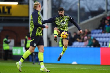 Manchester City 'den Josko Gvardiol, 7 Aralık 2024' te İngiltere 'nin Selhurst Park kentinde oynanan Premier League maçı öncesinde ısınıyor.