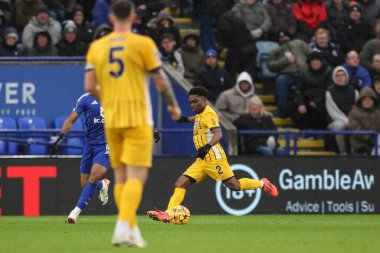 Brighton & Hove Albion takımından Tariq Lamptey Premier Lig maçında Leicester City, Brighton ve Hove Albion 'a karşı 8 Aralık 2024' te King Power Stadyumu 'nda 0-1 berabere kaldı.