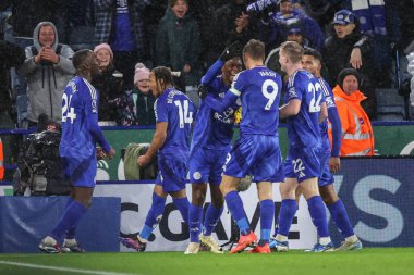 Leicester City 'den Bobby Dekordova-Reid, Premier Lig karşılaşmasında Leicester City, Brighton ve Hove Albion' a karşı 8 Aralık 2024 'te King Power Stadyumu' nda 2-2 'lik galibiyet golünü kutluyor.