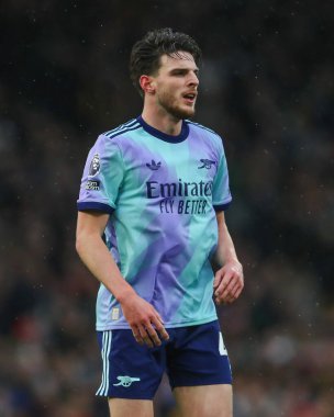 Premier Lig maçında Arsenal 'den Declan Rice 8 Aralık 2024' te Craven Cottage, Londra 'da Fulham-Arsenal maçında