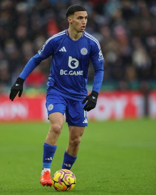 Leicester City 'den Bilal El Khannouss Premier League maçı sırasında Leicester City, King Power Stadyumu' nda Brighton ve Hove Albion 'a karşı, 8 Aralık 2024