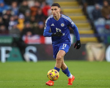 Leicester City 'den Bilal El Khannouss Premier League maçı sırasında Leicester City, King Power Stadyumu' nda Brighton ve Hove Albion 'a karşı, 8 Aralık 2024