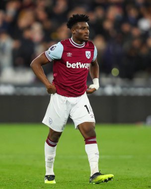Premier Lig maçında West Ham United, Wolverhampton Wanderers 'a karşı 9 Aralık 2024' te Londra Stadyumu 'nda oynanan maç sırasında West Ham United' tan Mohammed Kudus