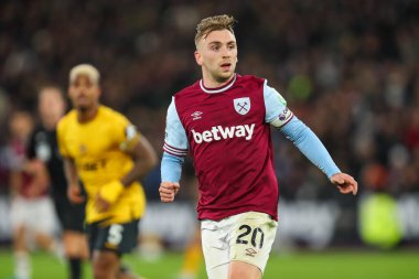 West Ham United 'dan Jarrod Bowen Premier League maçı sırasında 9 Aralık 2024' te Londra Stadyumu 'nda Wolverhampton Wanderers' a karşı.