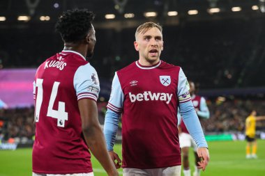 West Ham United takımından Jarrod Bowen, 9 Aralık 2024 'te Londra Stadyumu' nda oynanan Premier League maçında West Ham United ile Wolverhampton Wanderers maçında 2-1 kazanma golünü kutluyor.
