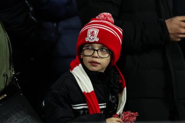 10 Aralık 2024 'te Leeds Road, Leeds, İngiltere' de oynanan Sky Bet Şampiyonası maçında genç bir Middlesbrough taraftarı Leeds United 'a karşı.