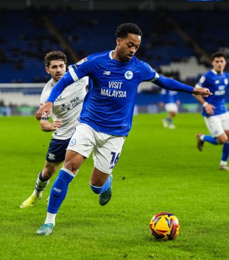 Cardiff City 'den Chris Willock 11 Aralık 2024' te Cardiff City, Cardiff City Stadyumu 'nda oynanan Cardiff City - Preston North End maçında