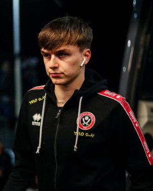 Sheffield United takımından Louie Marsh, 11 Aralık 2024 'te The Den, Londra' daki Millwall-Sheffield United maçından önce The Den 'e geldi.