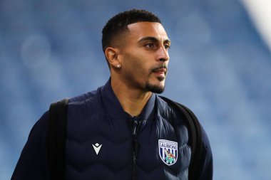 West Bromwich Albion 'dan Karlan Grant, 11 Aralık 2024' te İngiltere 'nin başkenti West Bromwich' te oynanan West Bromwich Albion-Coventry City karşılaşması öncesinde geldi.