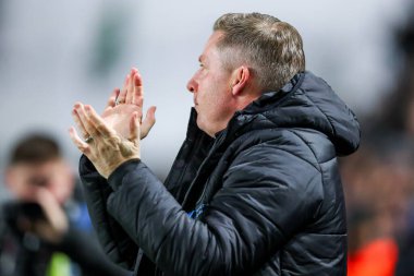 Millwall 'dan Neil Harris 11 Aralık 2024' te The Den, Londra, İngiltere 'de oynanan Millwall-Sheffield United maçından önce tepki gösterdi.