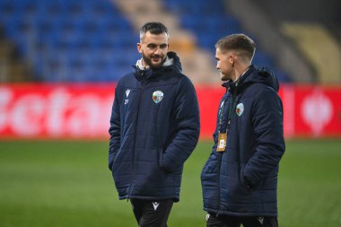 The New Saints F.C. 'den Leo Smith ve Josh Daniels. UEFA Konferans Ligi sırasında - Lig Sahnesi: Croud Meadow, Shrewsbury, İngiltere 'de Yeni Azizler - Panathinaikos davası