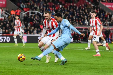 Cardiff City 'den Chris Willock, Stoke City' nin Cardiff City 'e karşı oynadığı 14 Aralık 2024' te Bet365 Stadyumu 'nda oynanan Gökyüzü İddia Şampiyonası maçında gol atarken görülüyor.