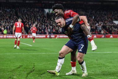 Nottingham Ormanı 'ndan John McGinn ve Nottingham Ormanı' ndan Ola Aina Premier Lig maçı sırasında Nottingham Ormanı 'na karşı Aston Villa maçında 14 Aralık 2024' te Nottingham, İngiltere 'de karşı karşıya geldiler.