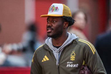 Nottingham Ormanı 'ndan Ola Aina Premier Lig maçı sırasında Nottingham Forest, Aston Villa' ya karşı 14 Aralık 2024 'te Nottingham City Ground, İngiltere' de geldi.