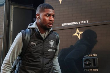 Blackpool 'dan Odeluga Offiah, 14 Aralık 2024' te Birleşik Krallık 'taki Seçkin Araba Kiralama Stadyumu' nda oynanan Sky Bet 1 maçı öncesinde Seçilmiş Araba Kiralama Stadyumu 'na geldi.