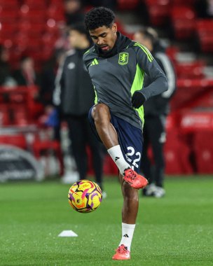 Aston Villa 'dan Ian Maatsen Premier Lig maçı sırasında Nottingham Forest' a karşı Aston Villa City Ground, Nottingham, İngiltere 'de 14 Aralık 2024' te oynanan ısınma maçında