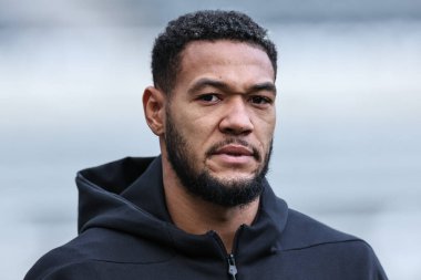 Newcastle United takımından Joelinton, Premier League maçı sırasında St.James 's Park, Newcastle, İngiltere' de 14 Aralık 2024 'te Newcastle United ile Leicester City maçına geldi.