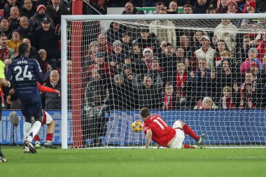 Nottingham Ormanı 'ndan Chris Wood ise Premier League maçında ofsayt için izin verilmemesine rağmen Nottingham Forest, Aston Villa' ya karşı City Ground, Nottingham, İngiltere 'de 14 Aralık 2024' te oynanan maçta gol atıldı.