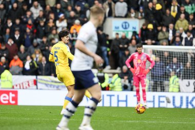 Leeds United takımından Pascal Struijk Gökyüzü İddia Şampiyonası 'nda Preston North End - Leeds United maçında 14 Aralık 2024' te Deepdale, Preston, İngiltere 'de karşı karşıya geldi.