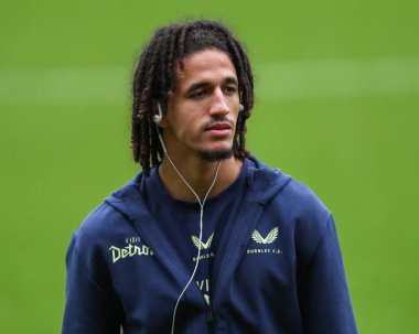 Burnley 'li Hannibal, 15 Aralık 2024' te Norwich City, Norwich Road, Norwich 'te Burnley' e karşı oynanan Gökyüzü İddia Şampiyonası maçından önce Carrow Road 'a vardı.