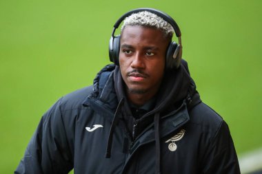 Norwich City 'den Jose Cordoba, 15 Aralık 2024' te Norwich City ile Burnley arasındaki Sky Bet Şampiyonası maçından önce Carrow Road 'a vardı.