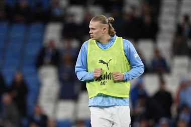 Manchester City 'nin Manchester United' a karşı oynadığı Premier League maçında Manchester City 'den Erling Haaland, Etihad Stadyumu' nda, 15 Aralık 2024